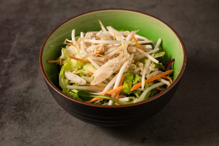Salade soja au poulet